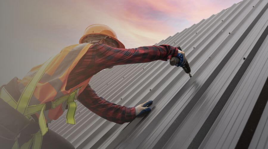 Expert Emergency Roof Repairs services in North Star, MI